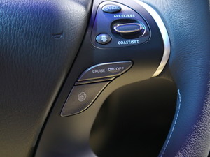 2016ӢQX60(M) Ϻ܇չ