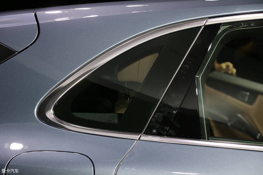 2017廣州車展；靜評(píng)；實(shí)拍；保時(shí)捷卡宴