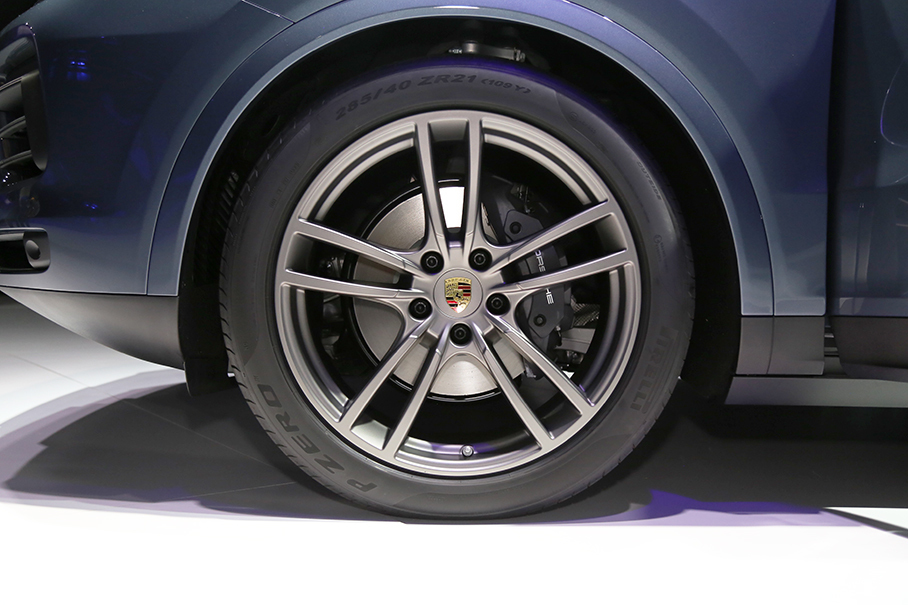 2017廣州車展；靜評(píng)；實(shí)拍；保時(shí)捷卡宴