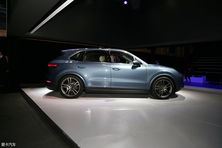 2017廣州車展；靜評(píng)；實(shí)拍；保時(shí)捷卡宴