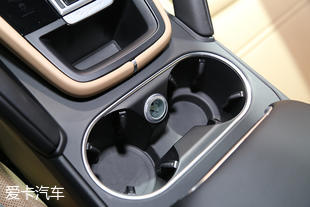 2017廣州車展；靜評；實拍；保時捷卡宴