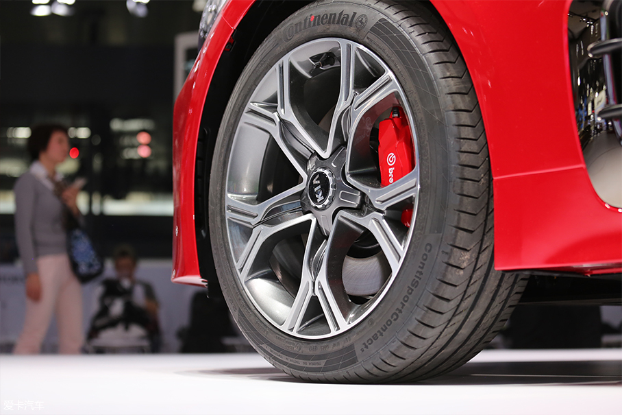 2017廣州車展；靜評；實拍；起亞；Stinger