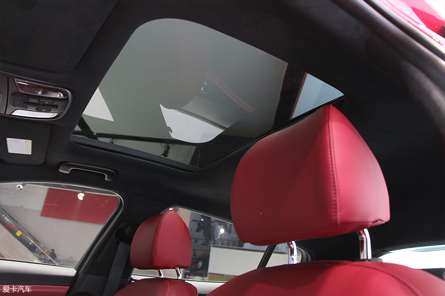 2017廣州車展；靜評；實(shí)拍；起亞；Stinger