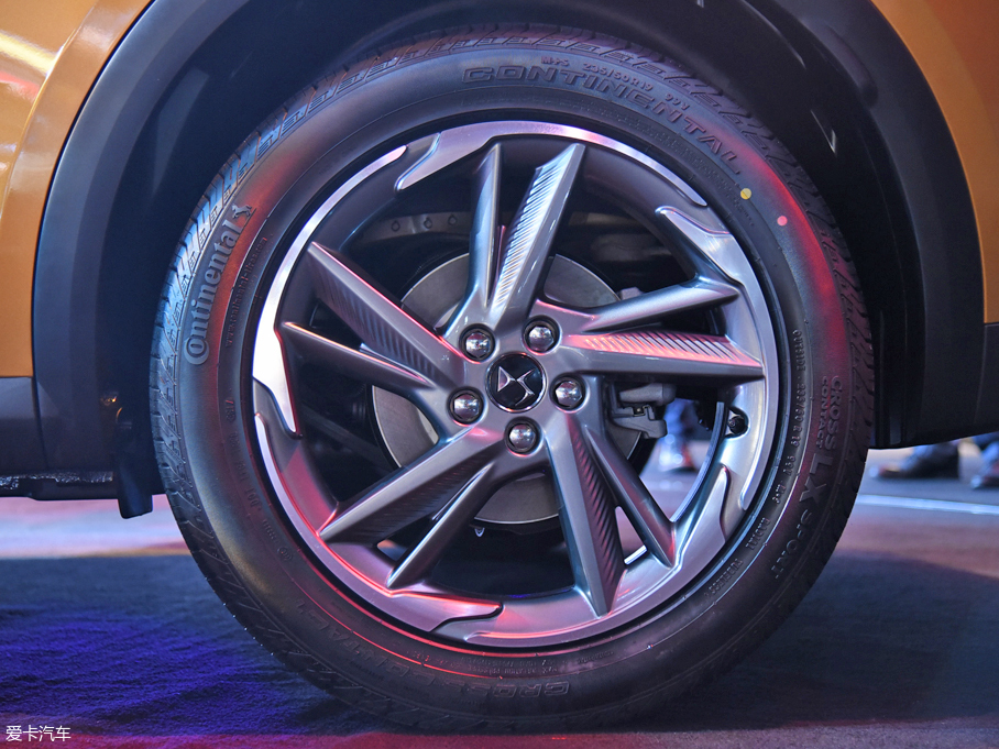 2017廣州車展；靜評；實拍；DS；DS 7