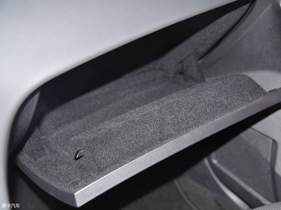 2017廣州車展；靜評；實拍；DS；DS 7