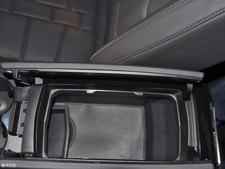 2017廣州車展；靜評；實拍；DS；DS 7