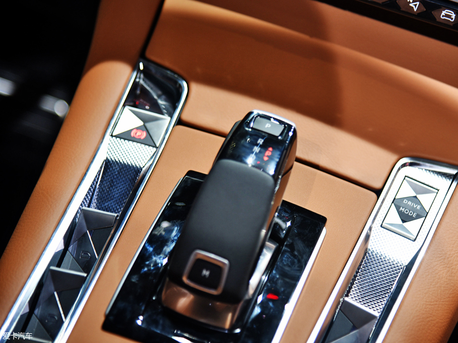 2017廣州車展；靜評；實拍；DS；DS 7