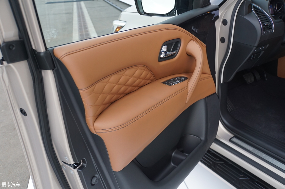 2017洛杉磯車展；靜評；實拍；英菲尼迪