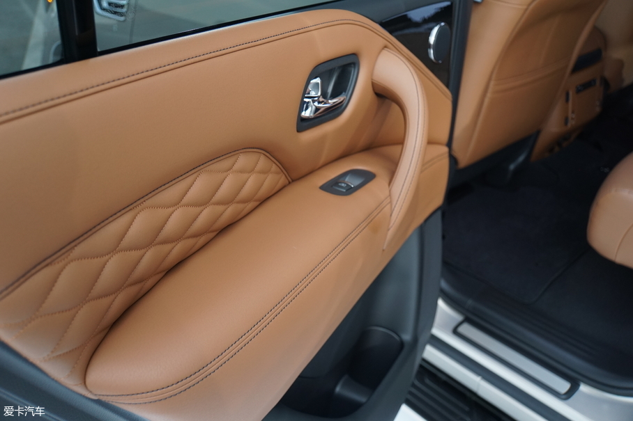 2017洛杉磯車展；靜評；實拍；英菲尼迪