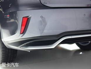 2017洛杉磯車展：雷克薩斯RX 7座版靜評