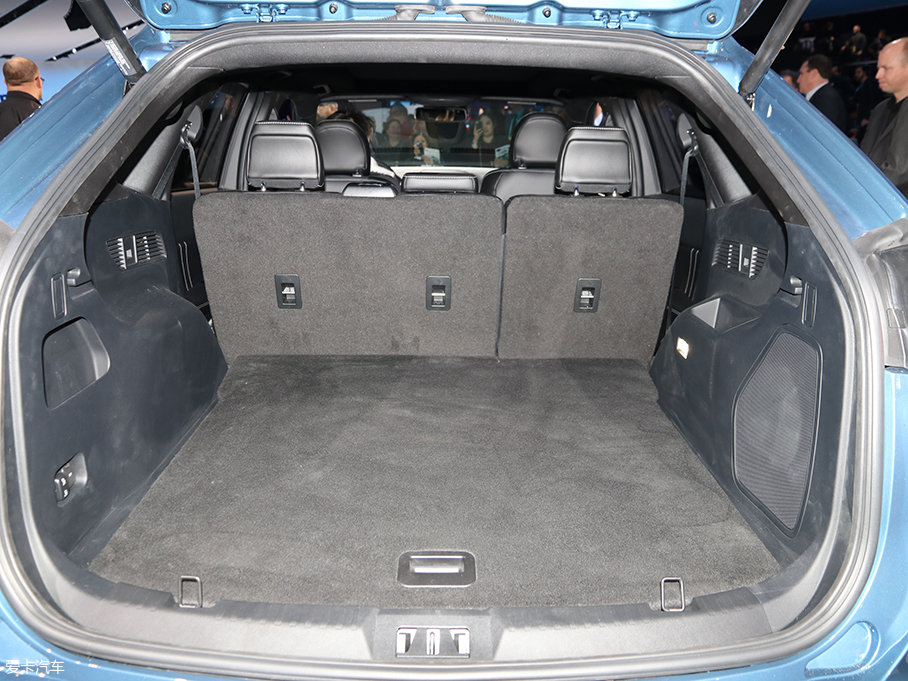 2018北美車展；靜評(píng)；靜態(tài)評(píng)測；實(shí)拍；福特；銳界