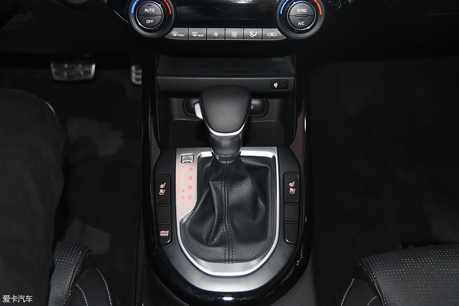 東風悅達起亞2018款福瑞迪