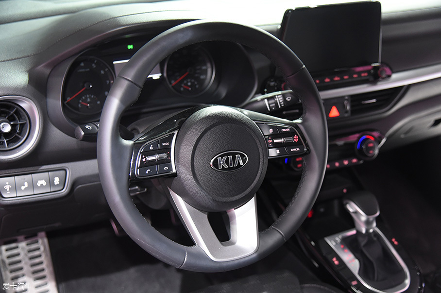 東風悅達起亞2018款福瑞迪