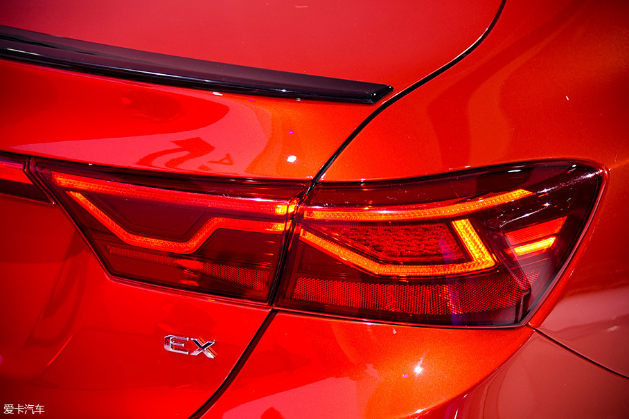 東風悅達起亞2018款福瑞迪