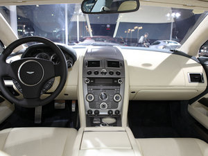 2009款V12 Vantage 内饰全景