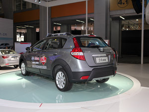 2011款1.6L 自动尊逸版 整体外观