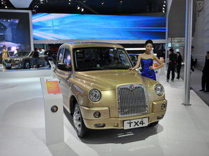 2009款吉利TX4 整体外观