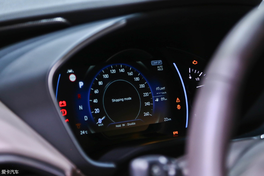 2018日內(nèi)瓦車展；2018日內(nèi)瓦車展靜評(píng)；現(xiàn)代Santa Fe