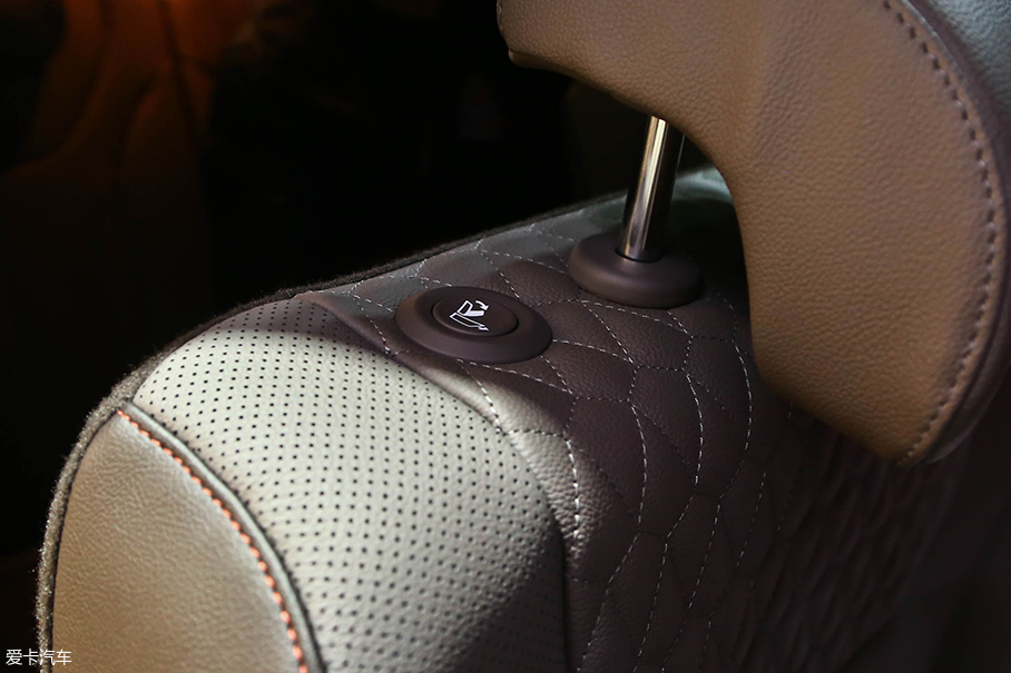 2018日內瓦車展；2018日內瓦車展靜評；現代Santa Fe