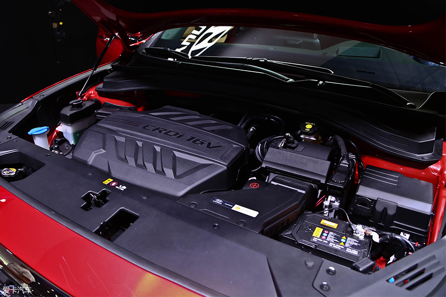 2018日內瓦車展；2018日內瓦車展靜評；現代Santa Fe