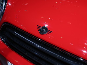 2018MINI COUNTRYMAN Ϻ܇չ