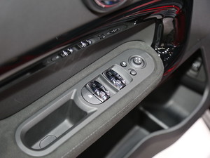 2018MINI COUNTRYMAN Ϻ܇չ