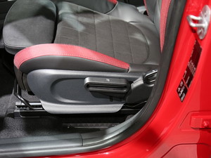 2018MINI COUNTRYMAN Ϻ܇չ