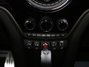 2018MINI COUNTRYMAN Ϻ܇չ