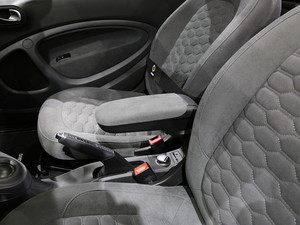 2018 smart fortwo Ϻ܇չ