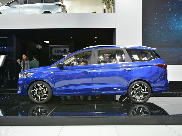 【宝骏360】上海车展宝骏360图片_爱卡汽车