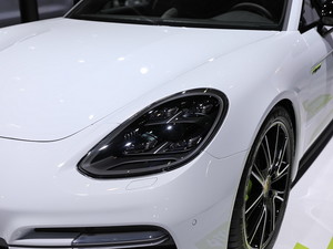2017Panamera Ϻ܇չ