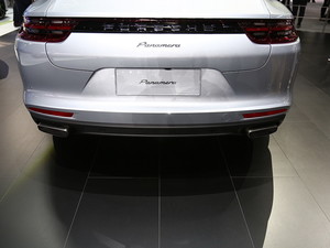 2017Panamera Ϻ܇չ