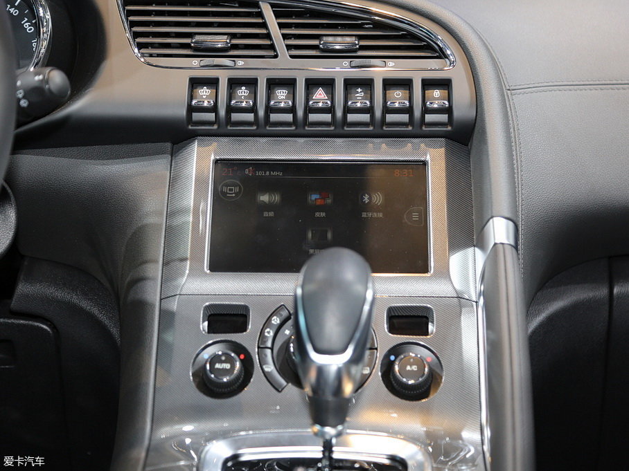 2018�����3008 