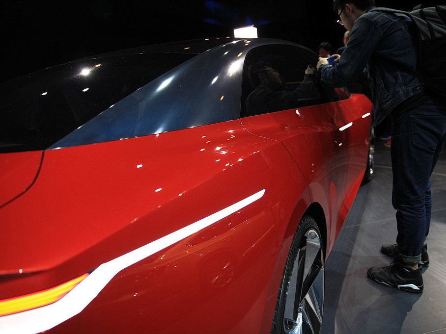 2018���I.D.Vizzion 