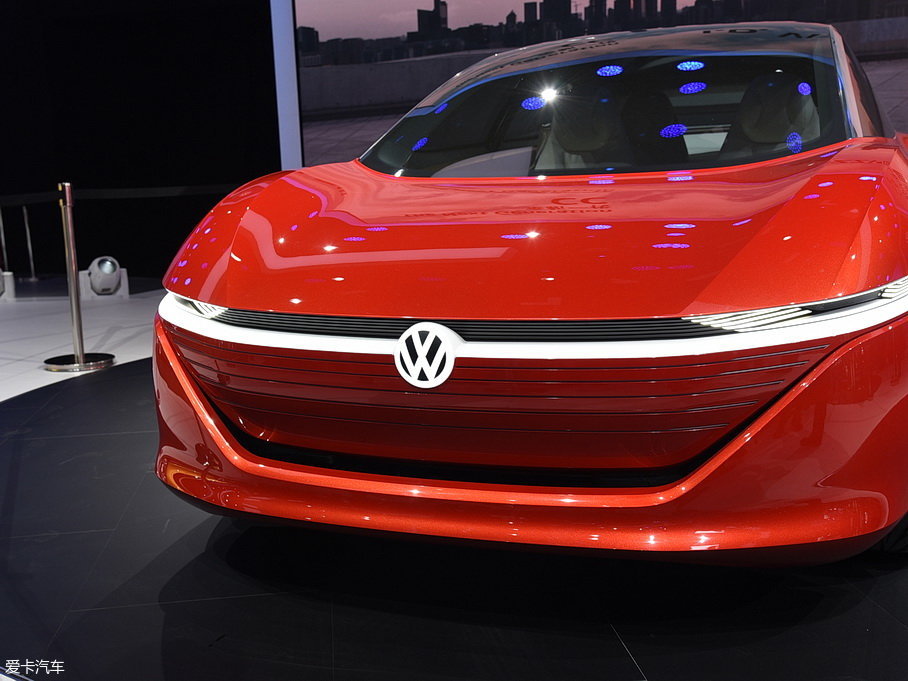 2018���I.D.Vizzion 