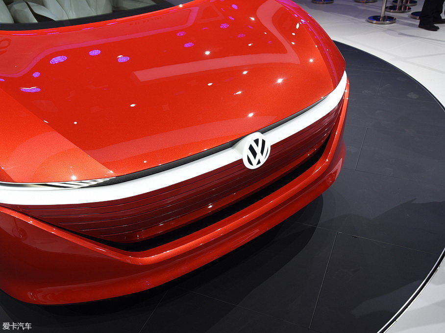 2018���I.D.Vizzion 