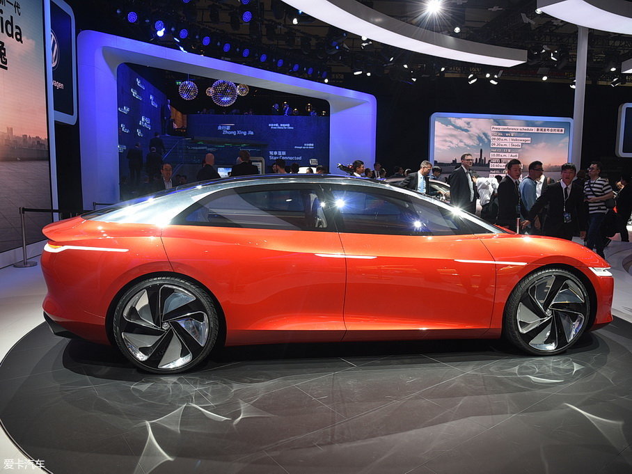 2018���I.D.Vizzion 