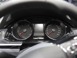 2018��ε�I(l��ng) �Ϻ�܇չ