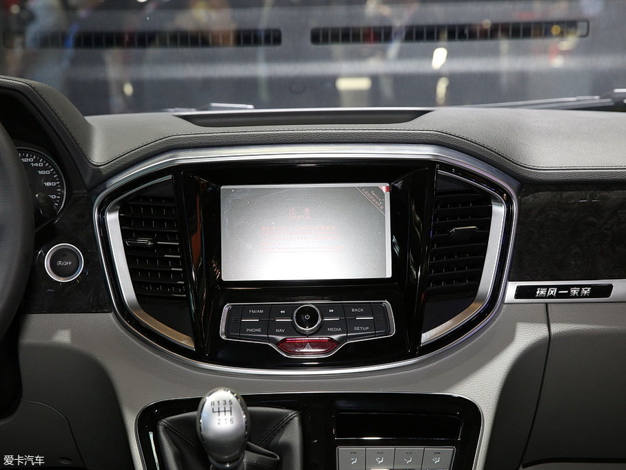 2018L(fng)M4 HBτ(dng) 