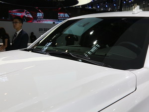 2017P׵ESCALADE Ϻ܇չ