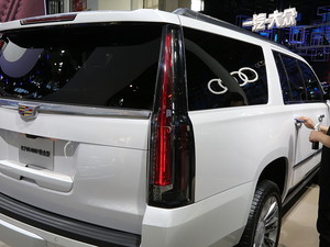 2017P׵ESCALADE Ϻ܇չ