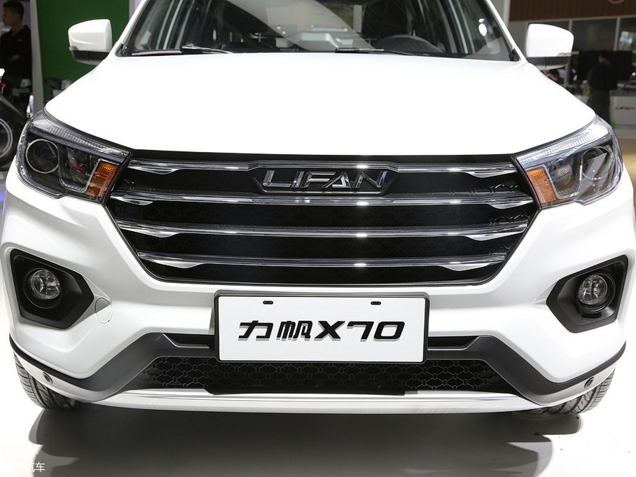 【2018款力帆x70_2018北京车展_8/78张图片】_汽车图片大全_爱卡汽车