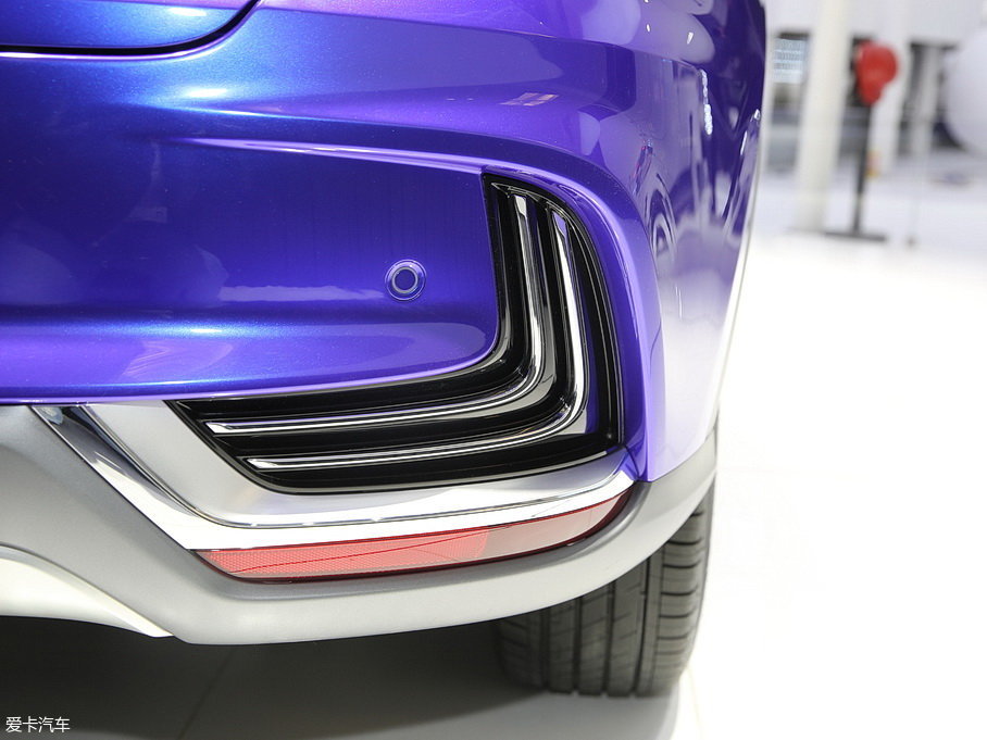 2018��s�� MARVEL X 