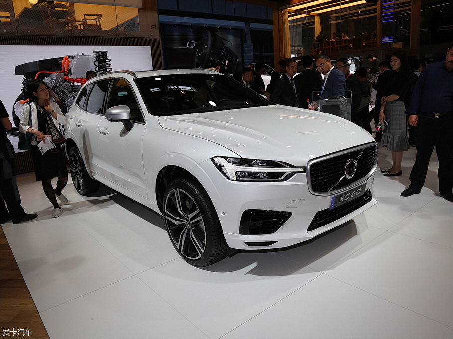 2018֠XC60 