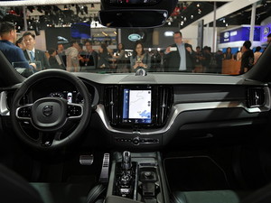 2018֠XC60 Ϻ܇(ch)չ