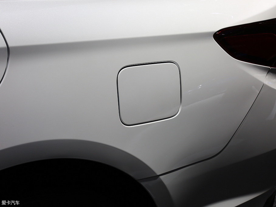 2018�����{����늻�� 