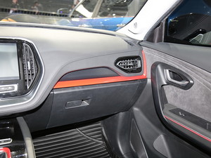 2018;X70 Coupe Ϻչ