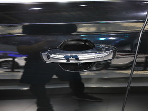 2017̩Z700 Ϻ܇չ