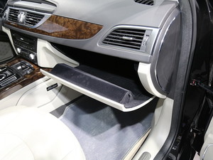 2017̩Z700 Ϻ܇չ