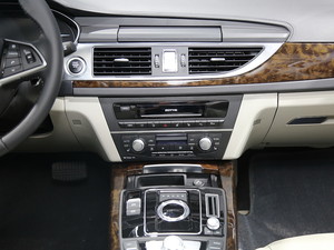 2017̩Z700 Ϻ܇չ